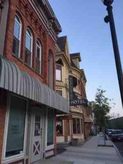 The Cast Iron Lady Apartment Wyalusing Exterior photo